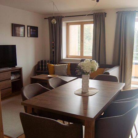 Lucni Apartman Rozmarina Apartment แชร์นีดุล ภายนอก รูปภาพ