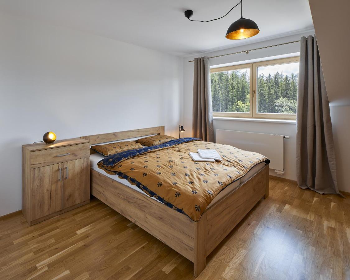 Lucni Apartman Rozmarina Apartment แชร์นีดุล ภายนอก รูปภาพ